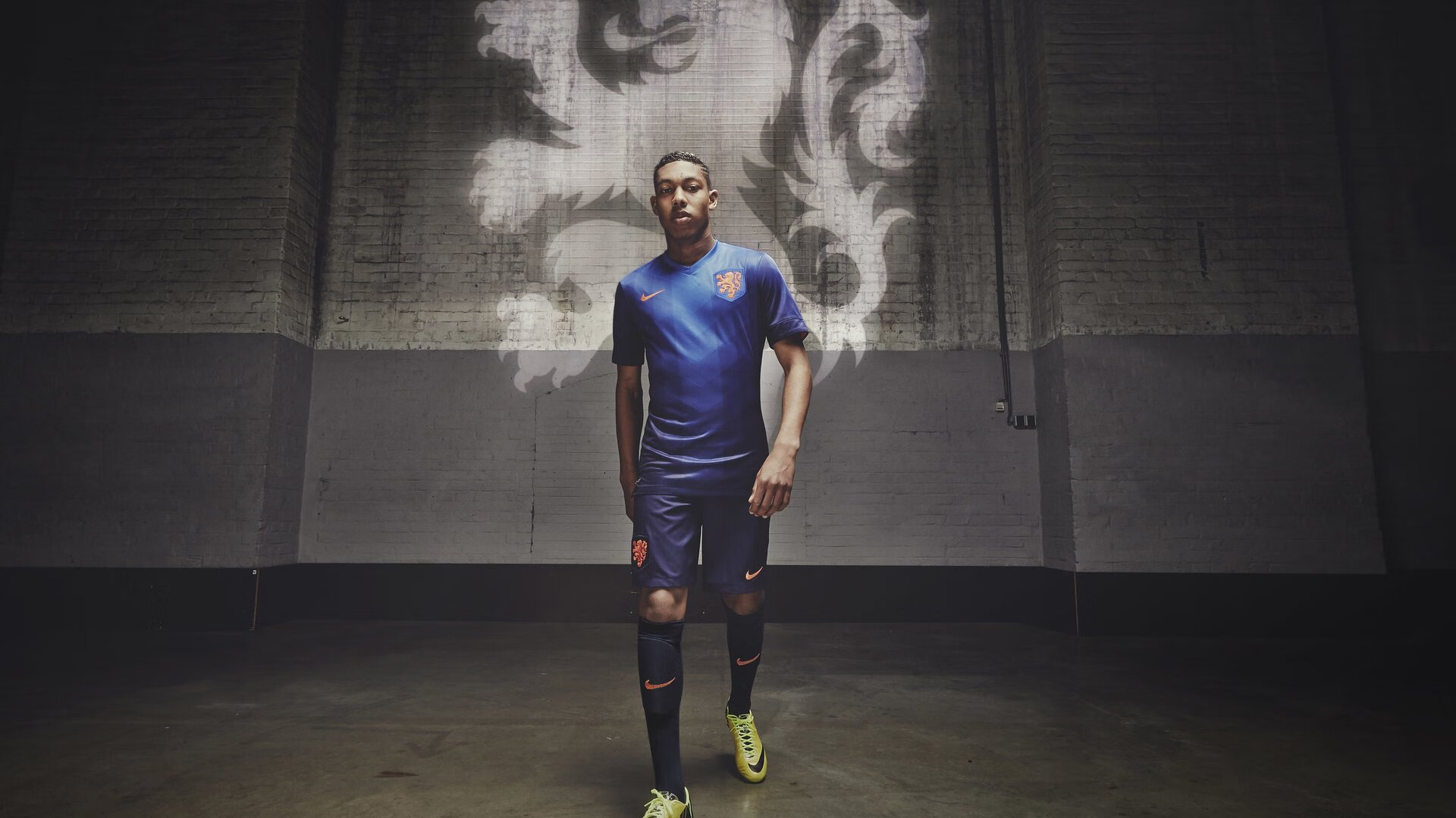 校园足球竞赛评价体系尚未完善，校园足球竞赛制度